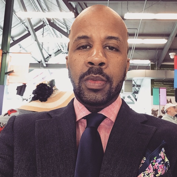 Meet your Posher, Kevin - Picture 1 of 1